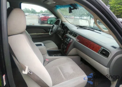 2007 Chevrolet Tahoe Lt from USA, damaged, VIN 1GNFK13097R161322